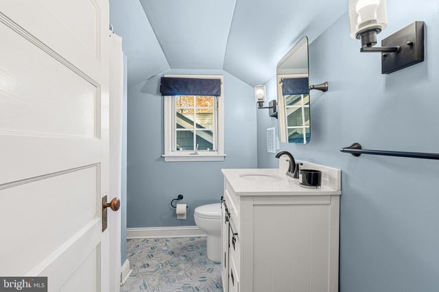 $1,070,000 | 1116 Wooded Way Drive, Media, PA 19063