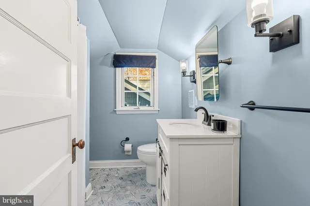 $1,070,000 | 1116 Wooded Way Drive, Media, PA 19063