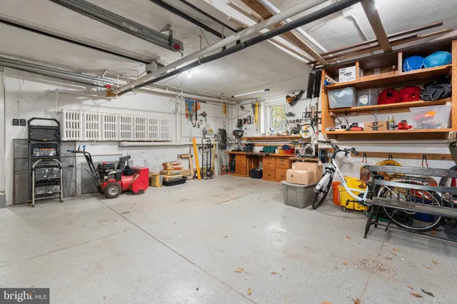 $1,070,000 | 1116 Wooded Way Drive, Media, PA 19063