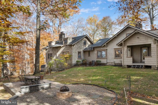 $1,070,000 | 1116 Wooded Way Drive, Media, PA 19063