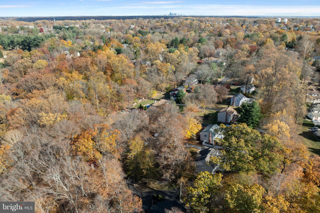 $1,070,000 | 1116 Wooded Way Drive, Media, PA 19063