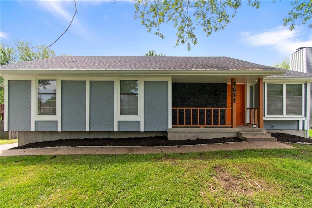 1611 Southeast 2nd Terrace Lee's Summit, MO 64063 - Photo 1 of 1