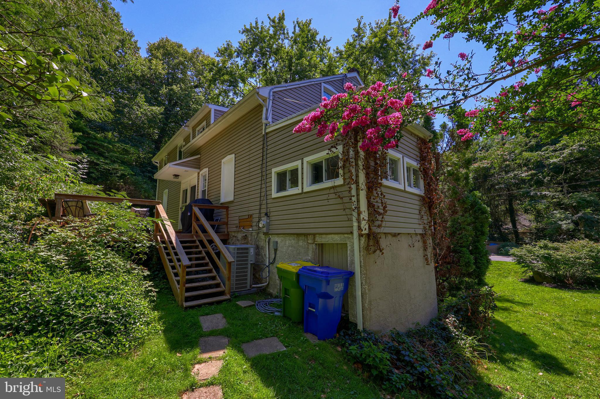 2261 Hollinger Road Lancaster, PA 17602 - Photo 8 of 51 Gallery Image 8