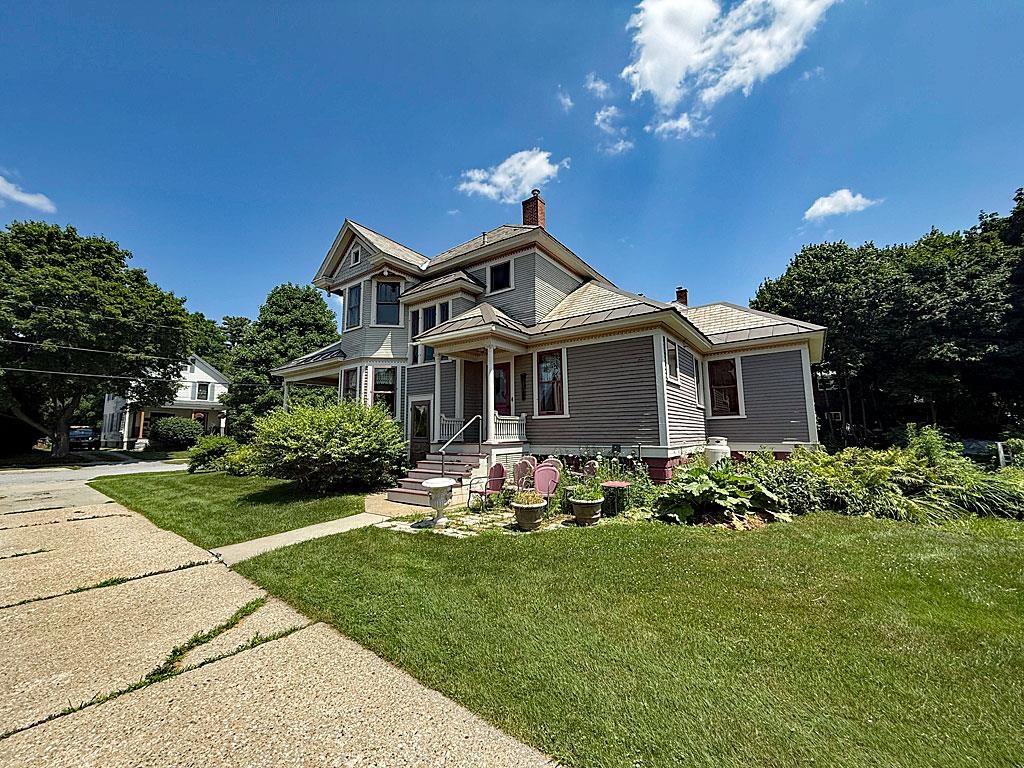 52 Kingsley Avenue Rutland, VT 05701 - Photo 1 of 42