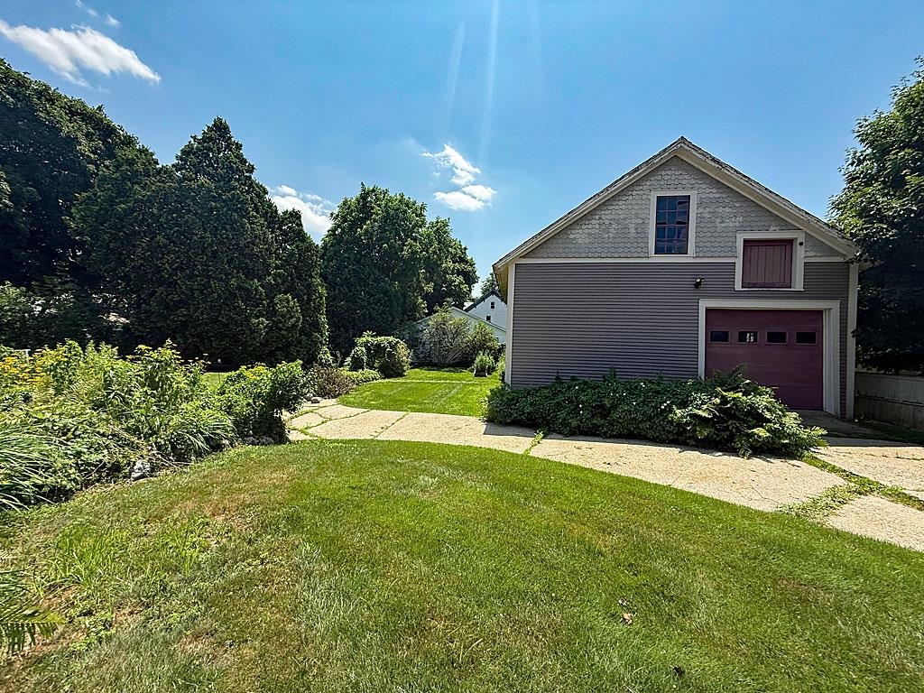 52 Kingsley Avenue Rutland, VT 05701 - Photo 7 of 42