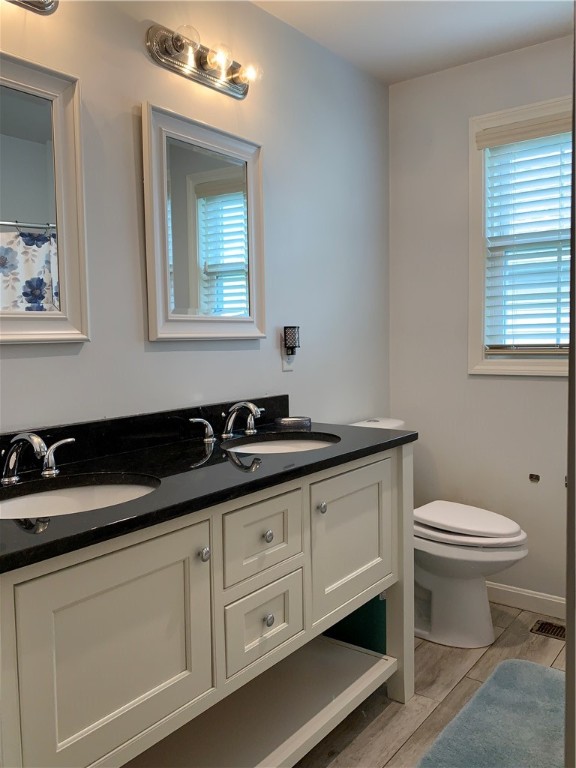 3238 West Shore Road Warwick, RI 02886 - Photo 18 of 24