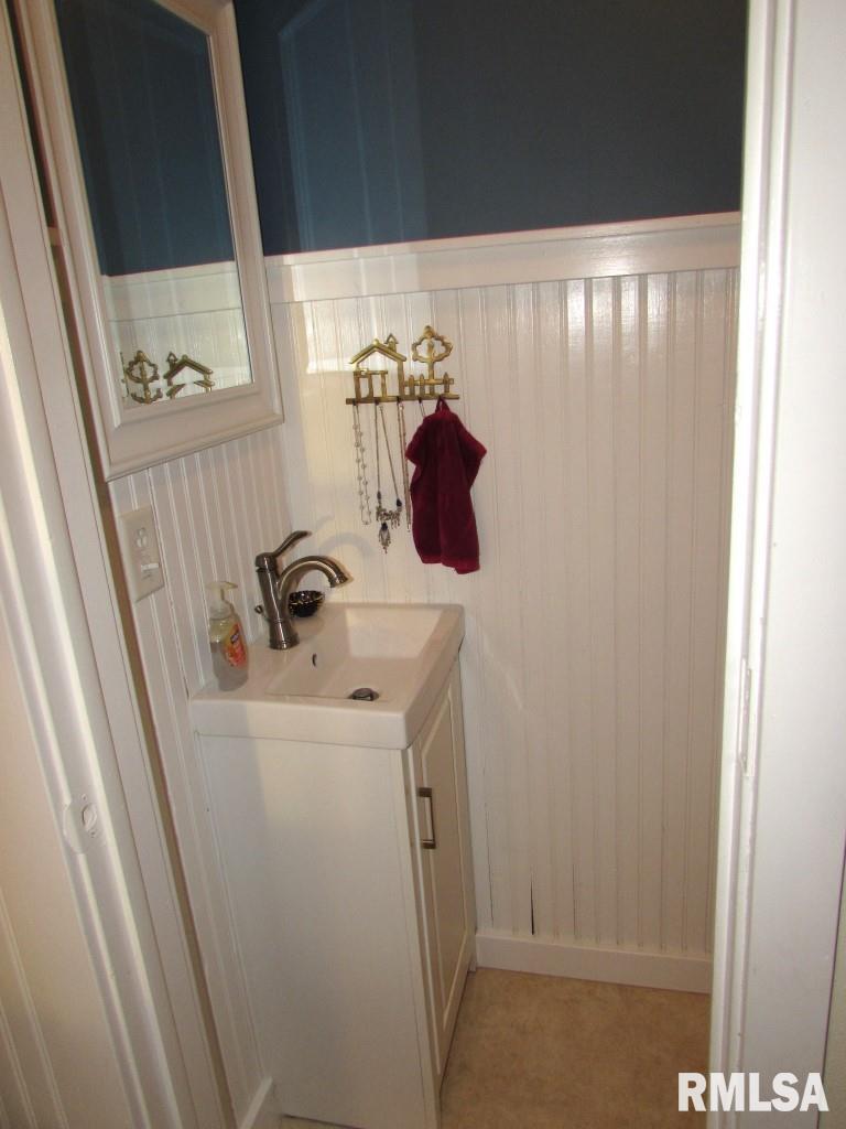 400 Hamilton Street Washington, IL 61571 - Photo 15 of 21 Gallery Image 15
