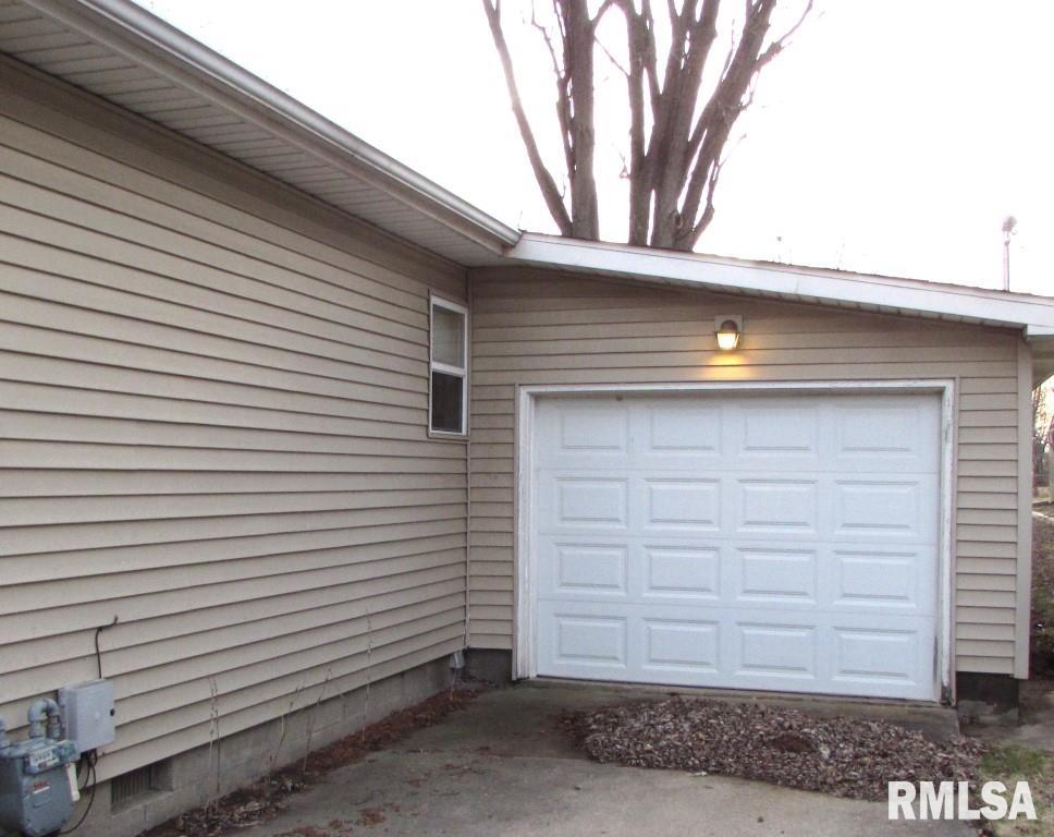 400 Hamilton Street Washington, IL 61571 - Photo 19 of 21 Gallery Image 19