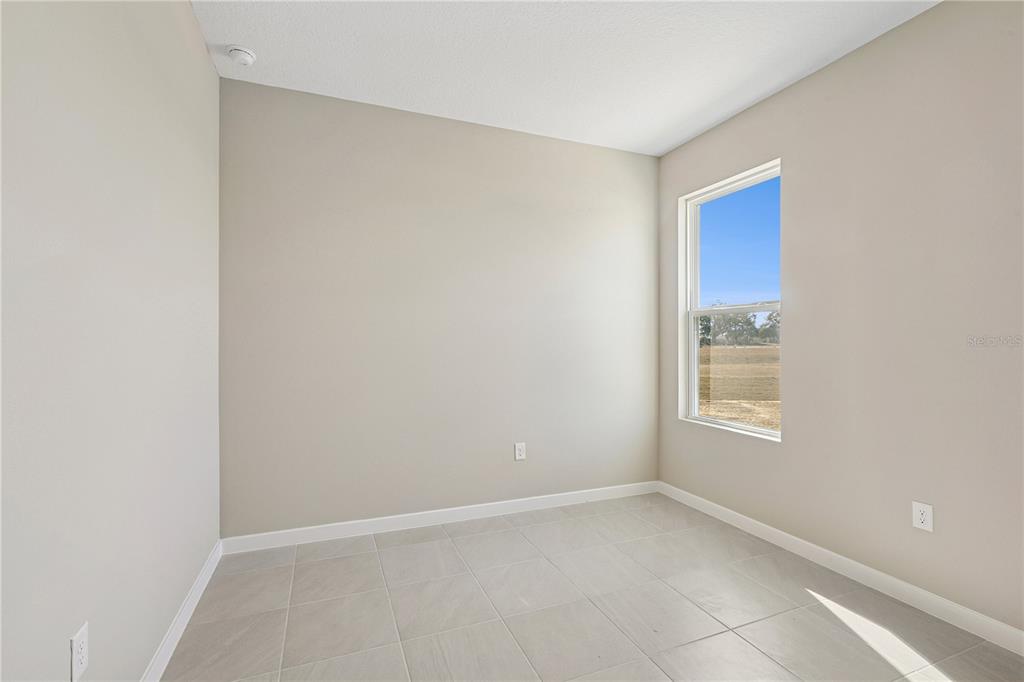 4532 Northwest 37th Street Road Ocala, FL 34482 - Photo 5 of 15