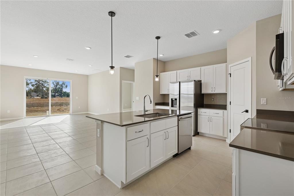 4532 Northwest 37th Street Road Ocala, FL 34482 - Photo 8 of 15