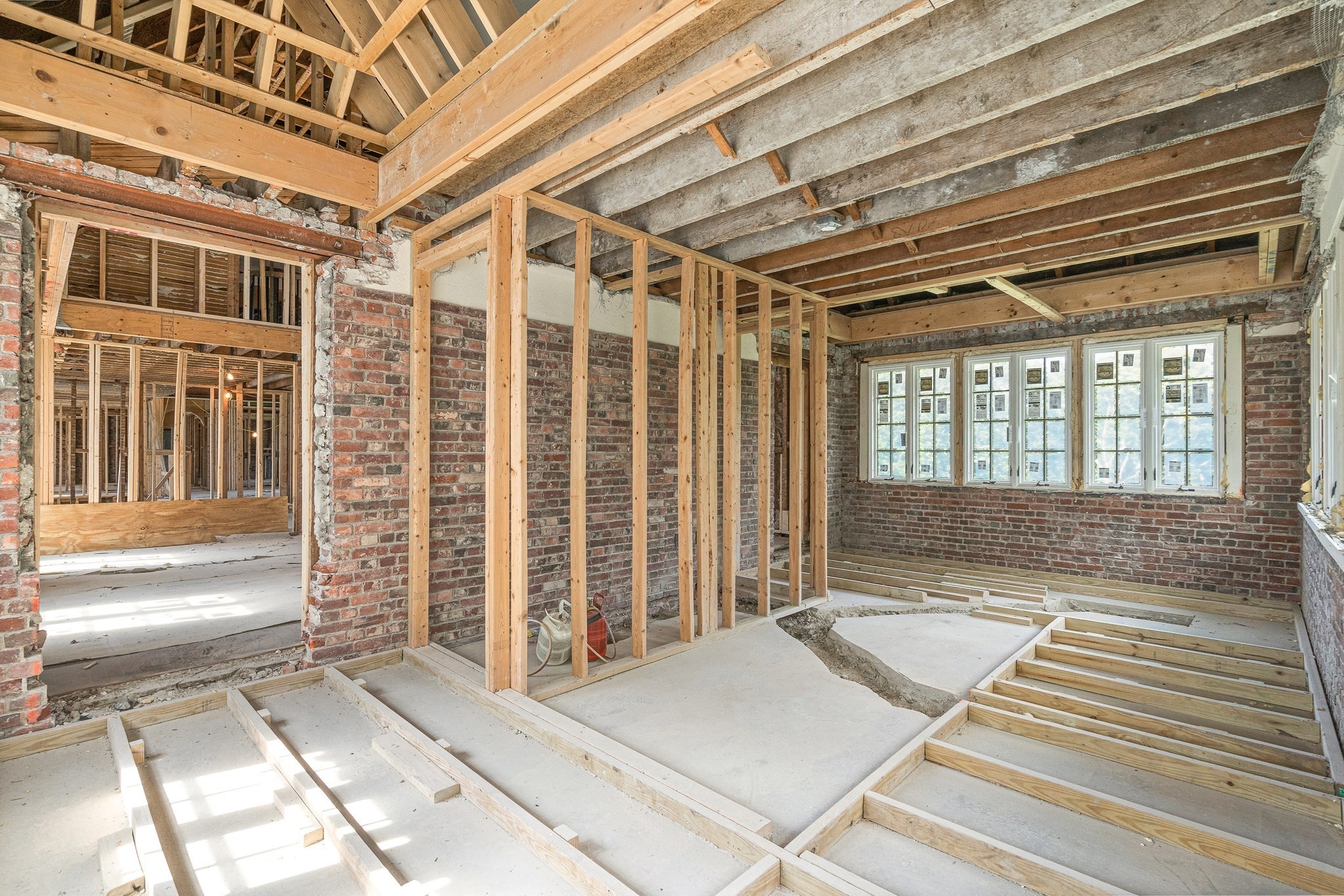 33 Bullard Road Weston, MA 02493 - Photo 7 of 12 Gallery Image 7