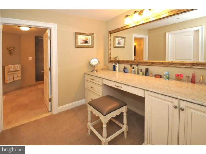 501 Hoyt Road Huntingdon Valley, PA 19006 - Photo 11 of 24