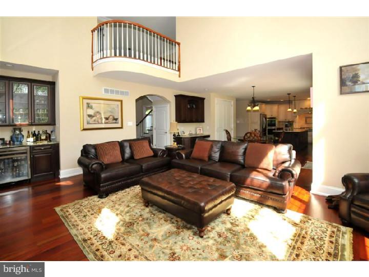 501 Hoyt Road Huntingdon Valley, PA 19006 - Photo 7 of 24