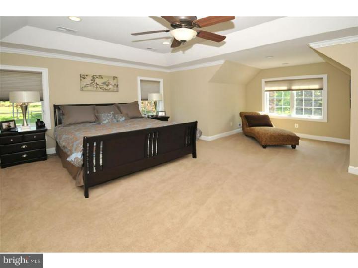501 Hoyt Road Huntingdon Valley, PA 19006 - Photo 10 of 24