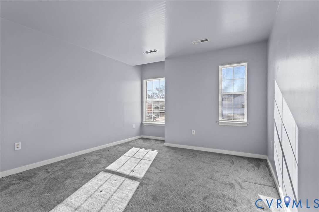 6106 Lookout Point Circle Midlothian, VA 23112 - Photo 19 of 42 a view of livingroom with window