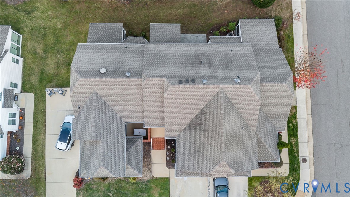 6106 Lookout Point Circle Midlothian, VA 23112 - Photo 33 of 42 an aerial view of a house with outdoor space