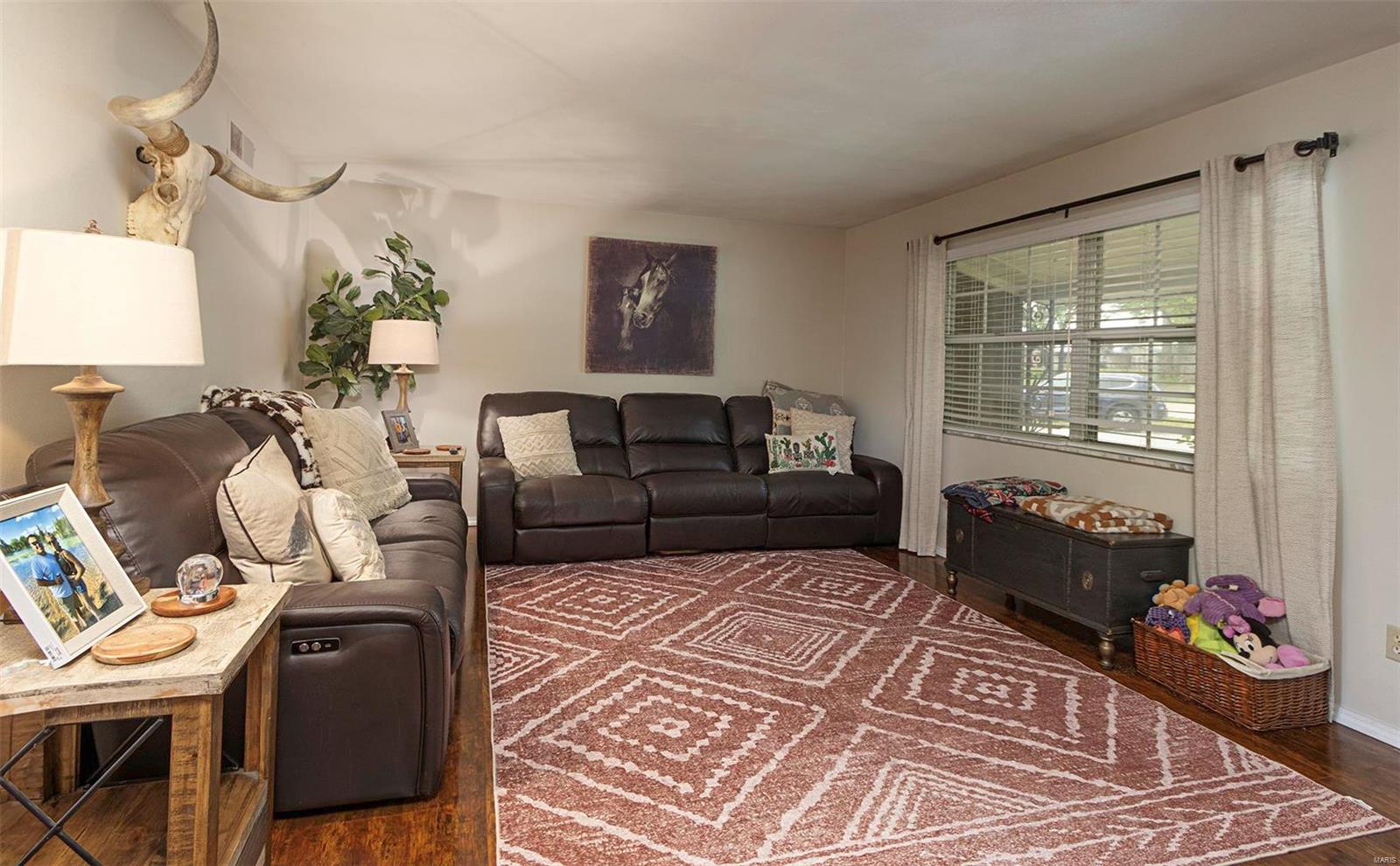 812 O'fallon Troy Road Lebanon, IL 62254 - Photo 12 of 60 Gallery Image 12