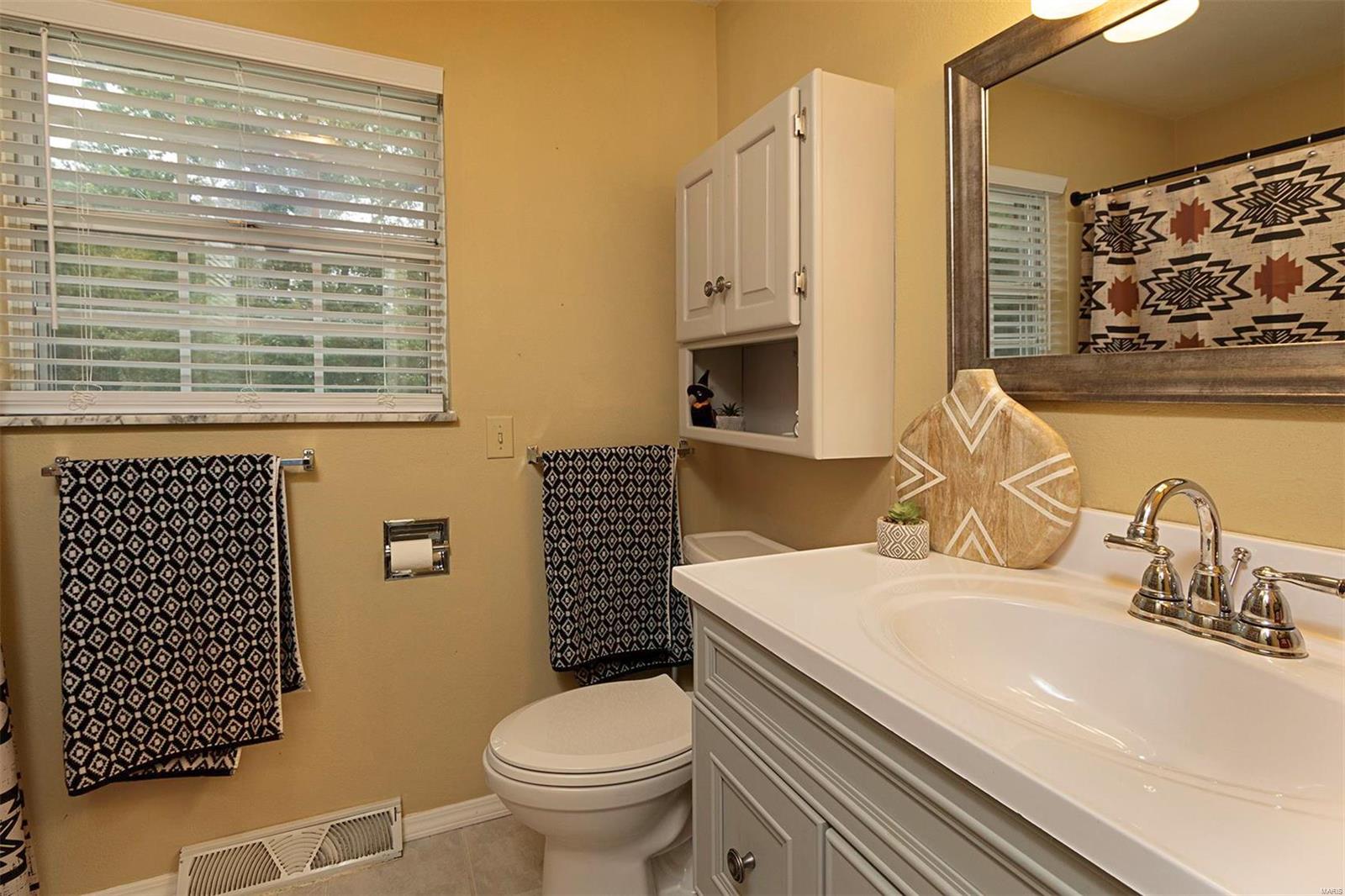 812 O'fallon Troy Road Lebanon, IL 62254 - Photo 34 of 60 Gallery Image 34
