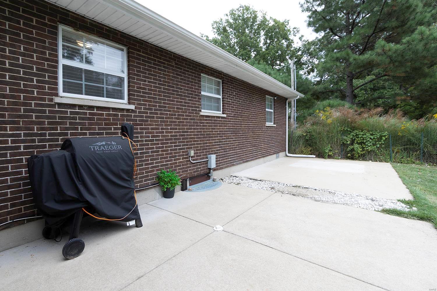 812 O'fallon Troy Road Lebanon, IL 62254 - Photo 44 of 60 Gallery Image 44