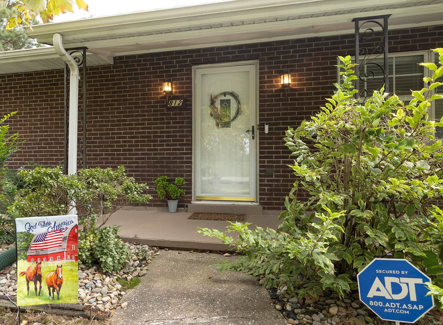812 O'fallon Troy Road Lebanon, IL 62254 - Photo 7 of 60 Gallery Image 7