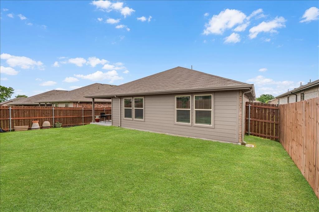 513 Derby Lane Springtown, TX 76082 - Photo 23 of 28