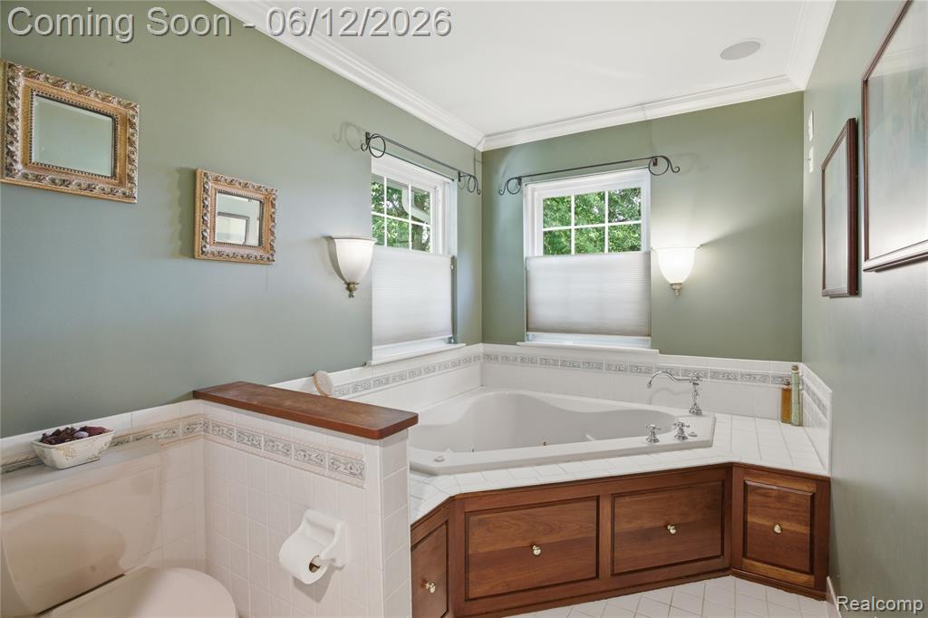 830 Hemingway Road Lake Orion, MI 48362 - Photo 25 of 70