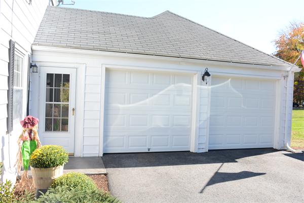 135 Oak Hollow Road Springfield, MA 01128 - Photo 22 of 22