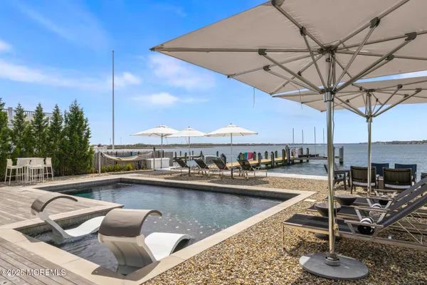 $14,999,000 | 948 Lagoon Lane South, Mantoloking, NJ 08738