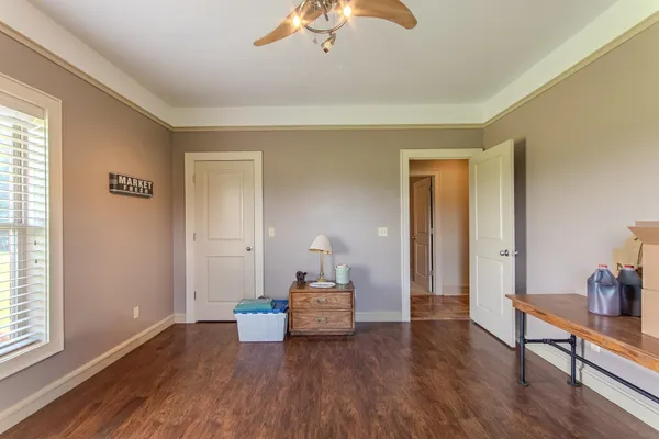 $899,900 | 2690 Fellowship Road, Sardis, TN 38371