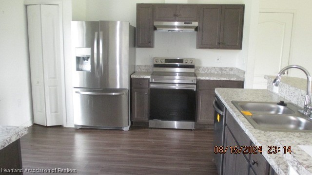841 Fir Avenue Frostproof, FL 33843 - Photo 5 of 23