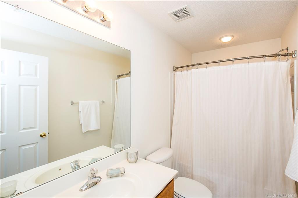 16815 Timber Crossing Road Charlotte, NC 28213 - Photo 21 of 28