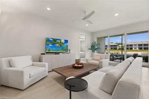 $499,000 | 2647 Seychelles Circle, Unit 2203, Naples, FL 34112