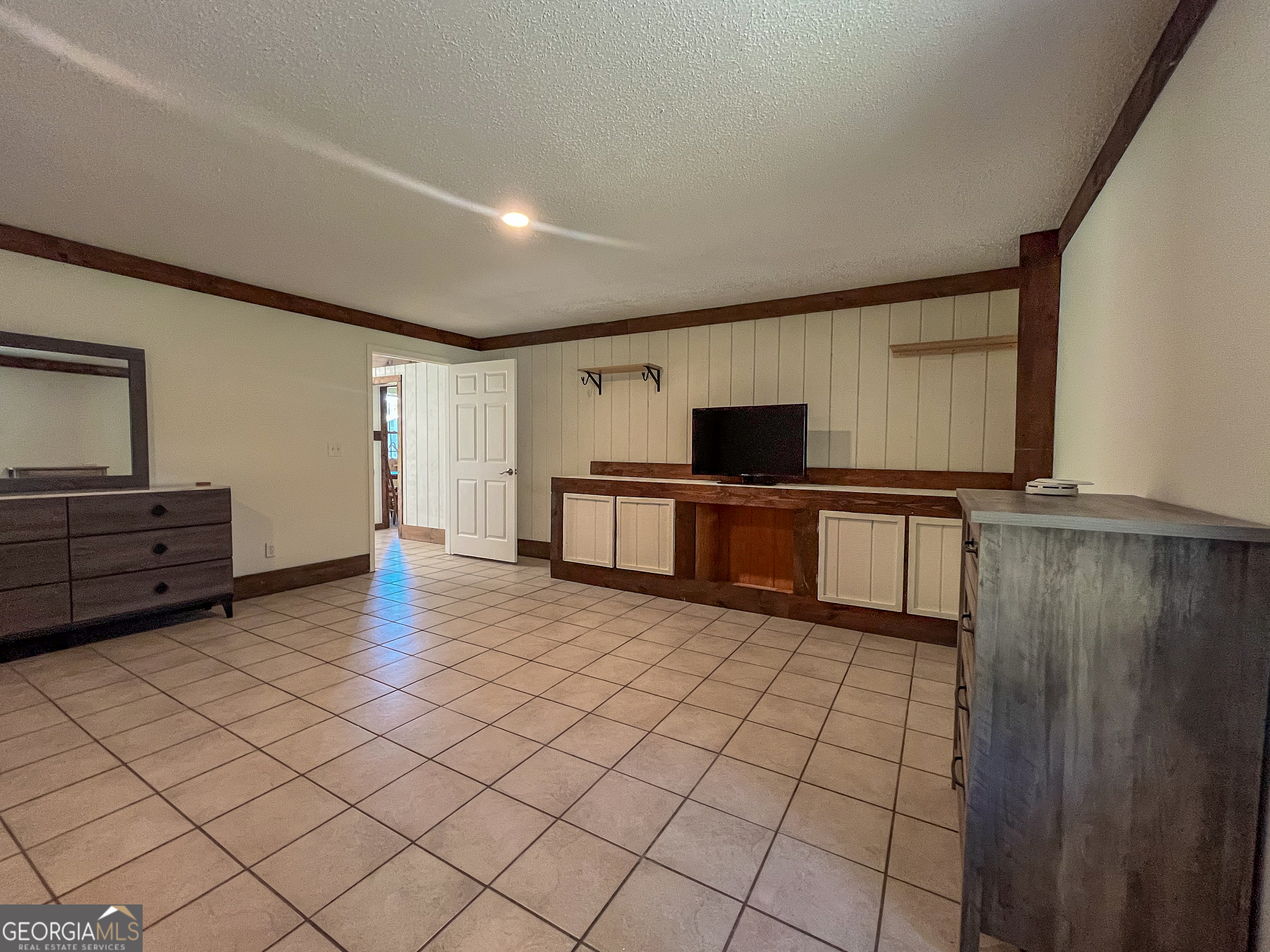 508 Denham Road East Dublin, GA 31027 - Photo 19 of 41 a view of a kitchen with electric appliances