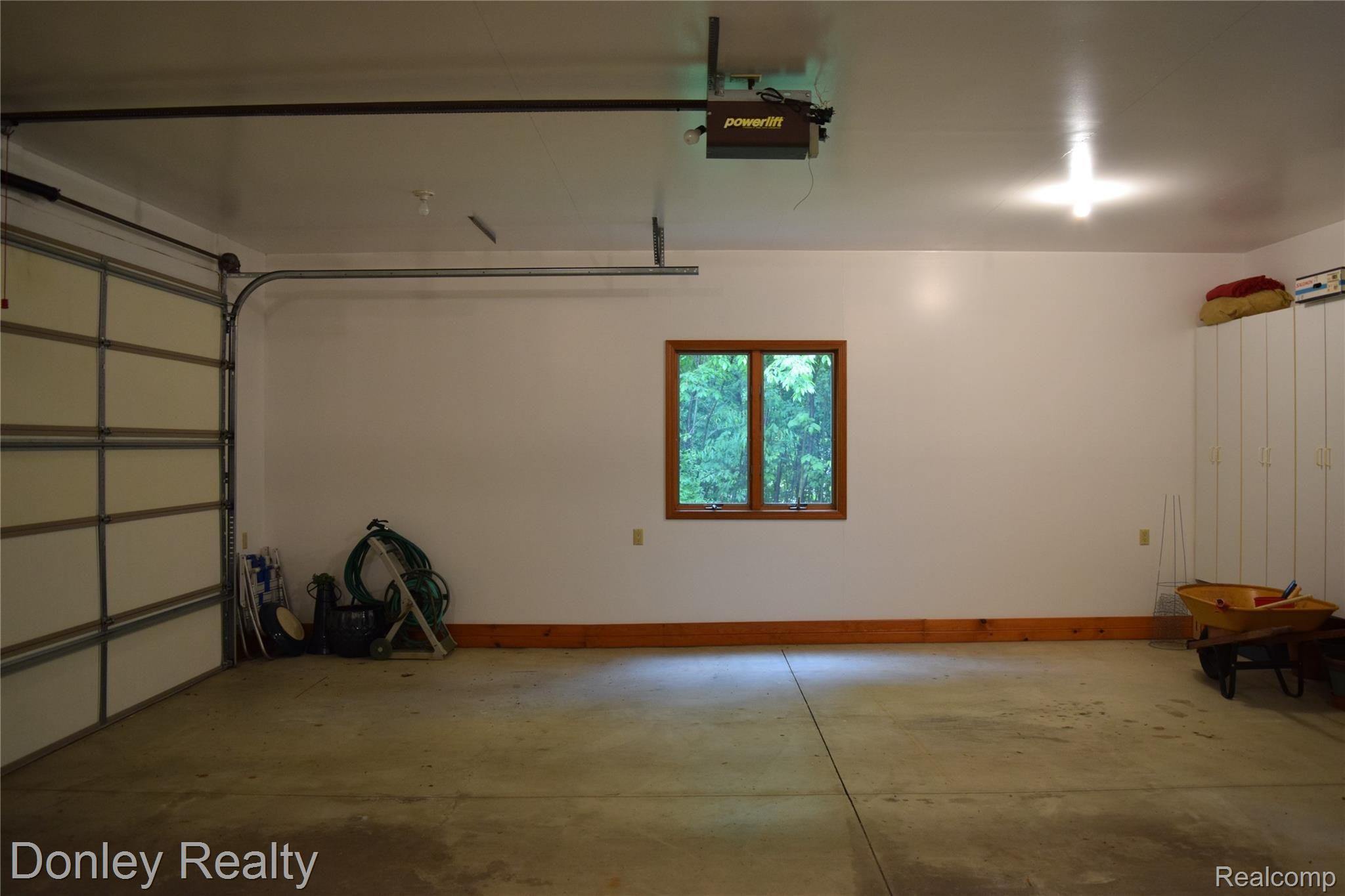 5670 Lynd Road Marlette, MI 48453 - Photo 20 of 34 DSC_7867.JPG