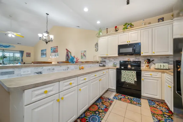 $250,000 | 4820 Magnolia Lake Drive, Unit 403, Myrtle Beach, SC 29577