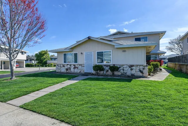 $229,000 | 3582 Opal Drive, Unit 1, Auburn, CA 95602