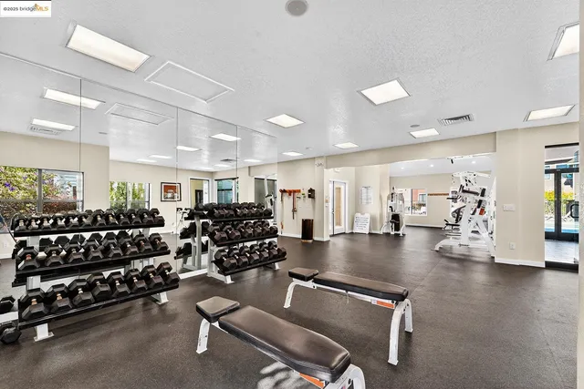 $669,000 | 162 Lakeshore Court, Richmond, CA 94804