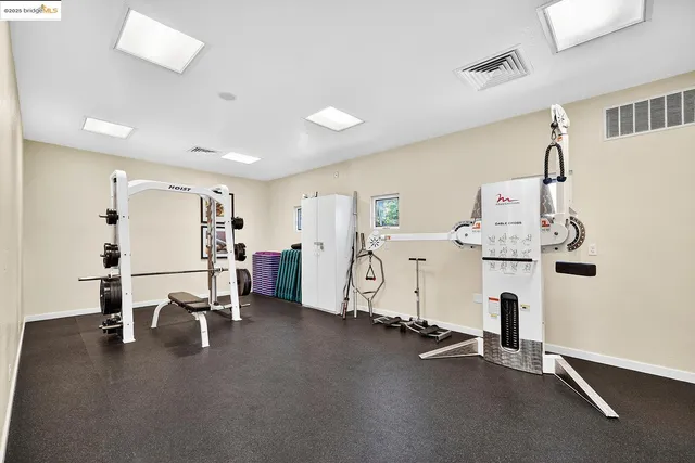 $669,000 | 162 Lakeshore Court, Richmond, CA 94804