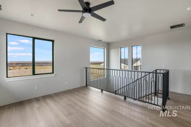 $595,000 | 547 Cyn Fls Drive, Twin Falls, ID 83301