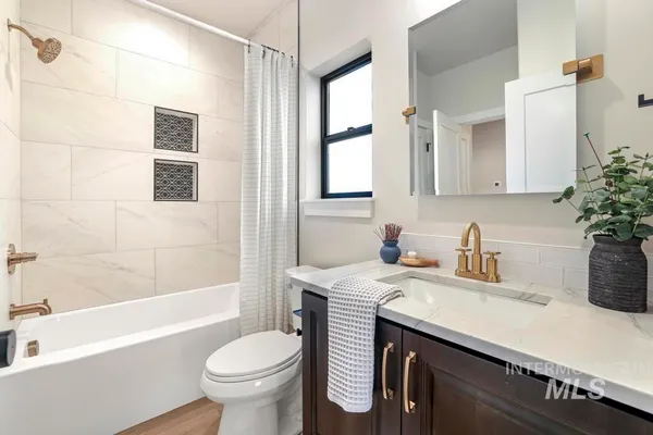 $579,999 | 547 Cyn Fls Drive, Twin Falls, ID 83301