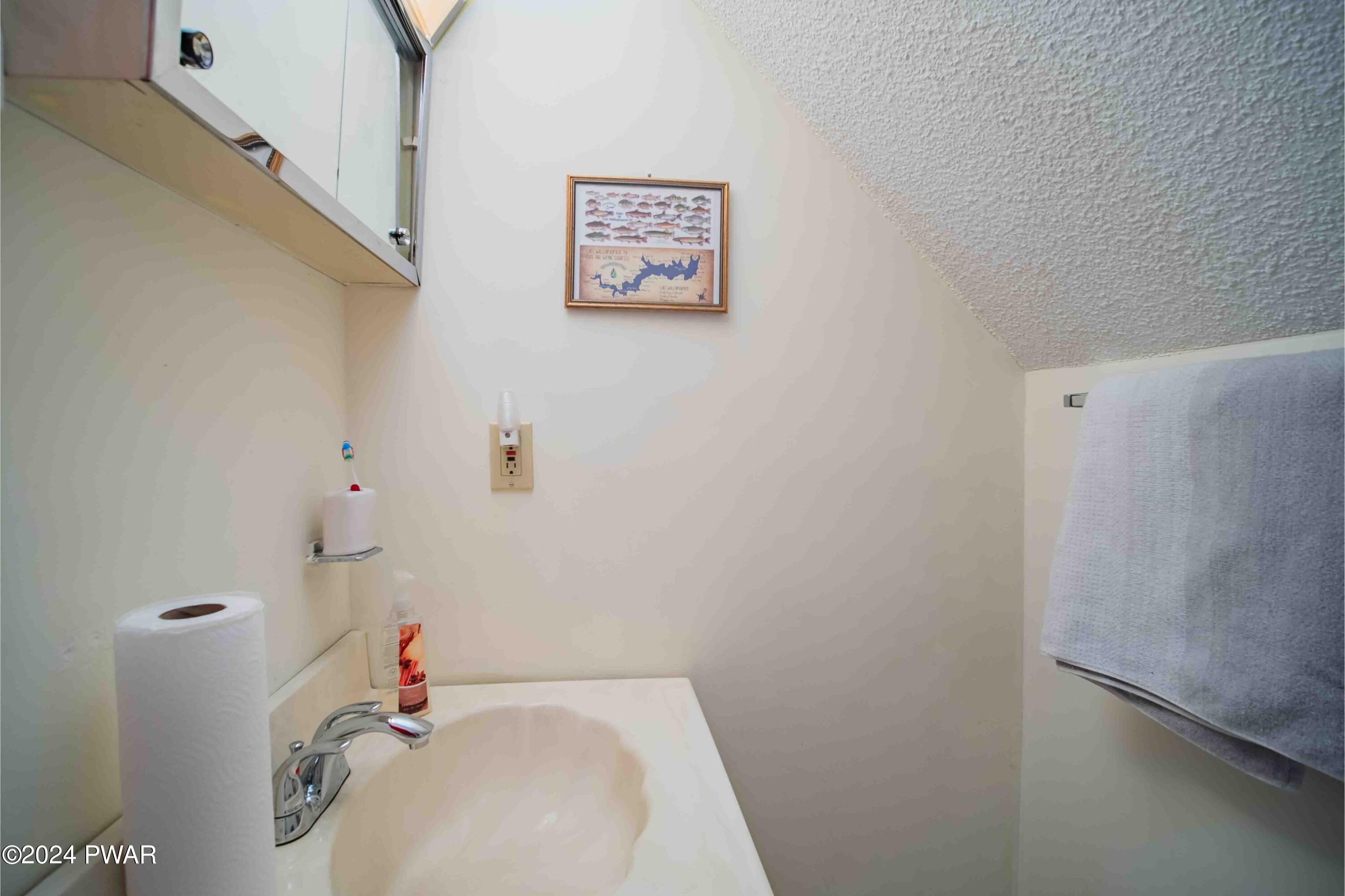 102 Boulder Road Lake Ariel, PA 18436 - Photo 20 of 36