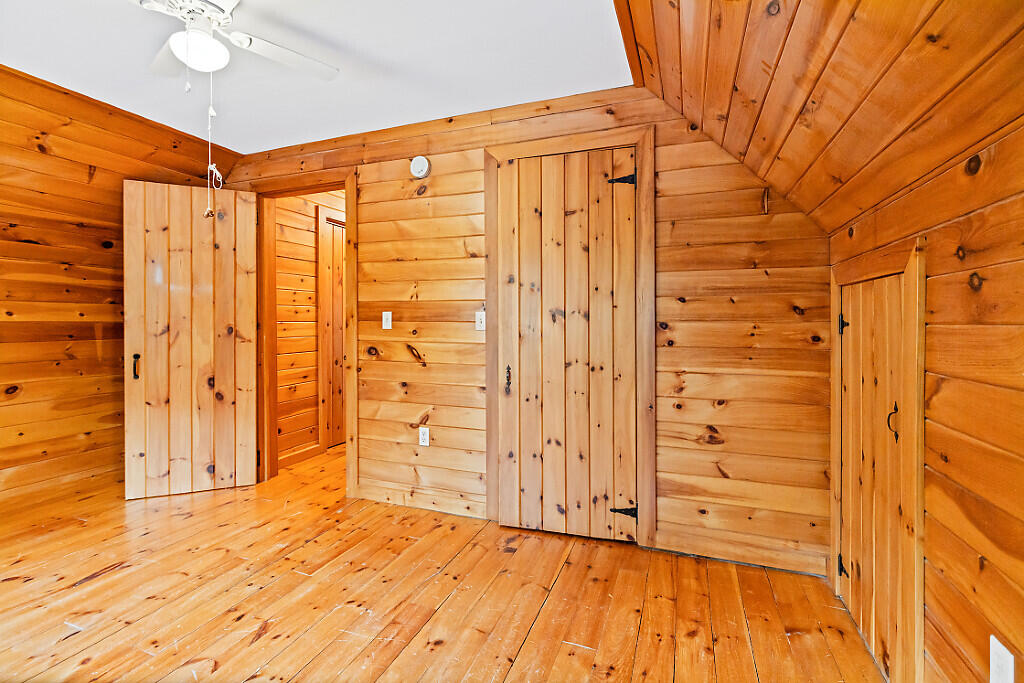 111 Gile Road Fayette, ME 04349 - Photo 25 of 51 Bed 3, Upstairs