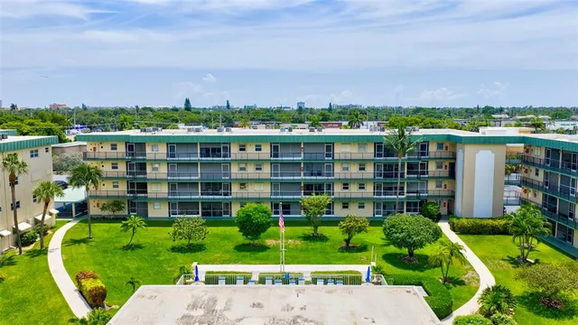 $269,000 | 808 Southeast 7th Street, Unit 105B, Deerfield Beach, FL 33441