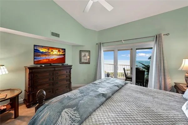 $9,000 | 8880 North Sea Oaks Way, Unit 307, Vero Beach, FL 32963