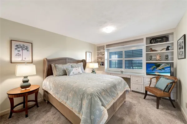 $9,000 | 8880 North Sea Oaks Way, Unit 307, Vero Beach, FL 32963