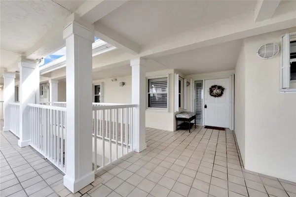 $9,000 | 8880 North Sea Oaks Way, Unit 307, Vero Beach, FL 32963