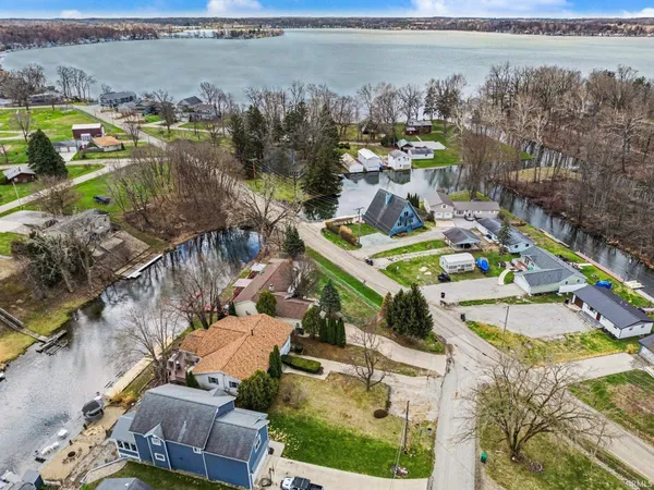 $525,000 | 11418 Fascination Way, Cromwell, IN 46732