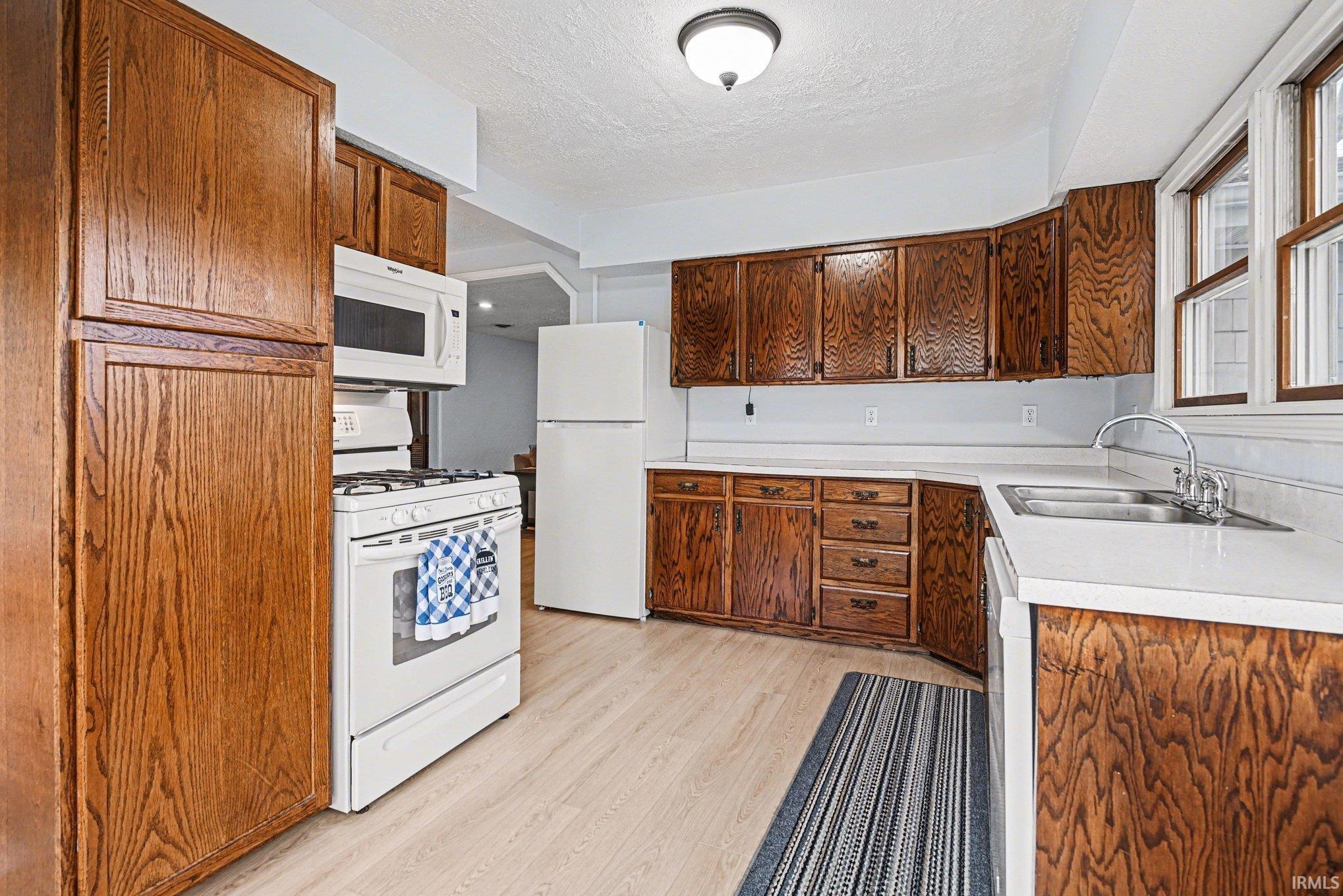 11418 Fascination Way Cromwell, IN 46732 - Photo 10 of 30