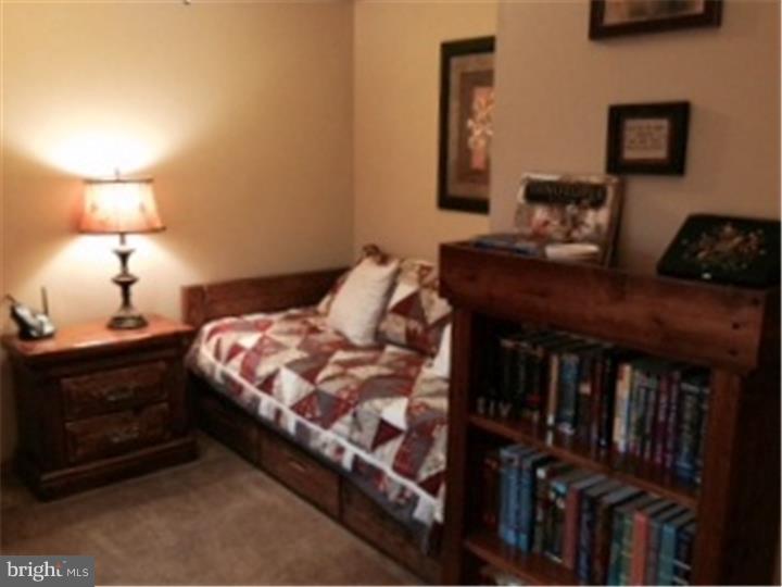 27 Rancocas Boulevard Mount Laurel, NJ 08054 - Photo 14 of 25 Bedroom 4