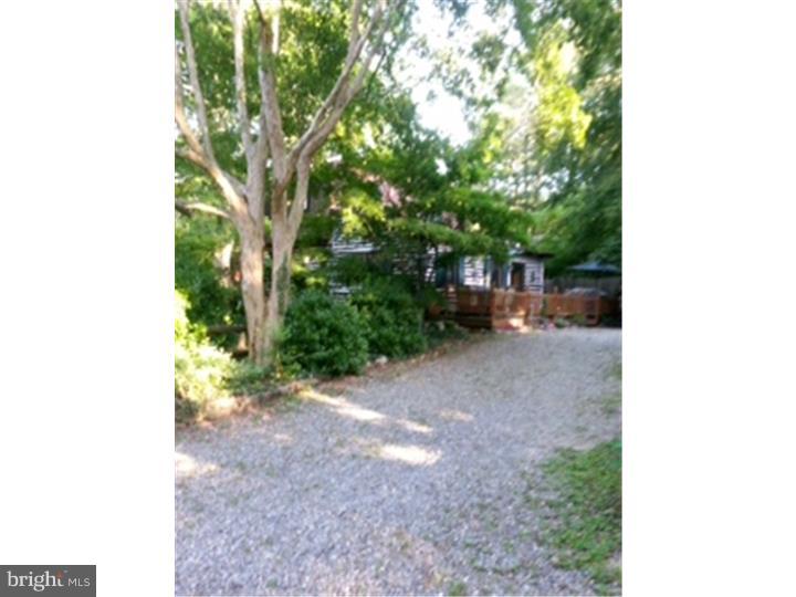 27 Rancocas Boulevard Mount Laurel, NJ 08054 - Photo 22 of 25 Driveway